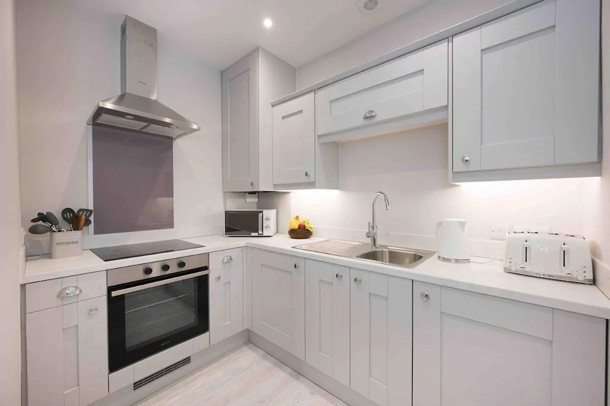 Quadrant Apartment Centre Of Harrogate Free Parking