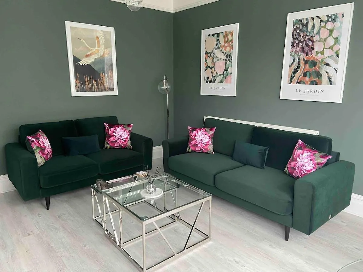 Quadrant Apartment Centre Of Harrogate Free Parking