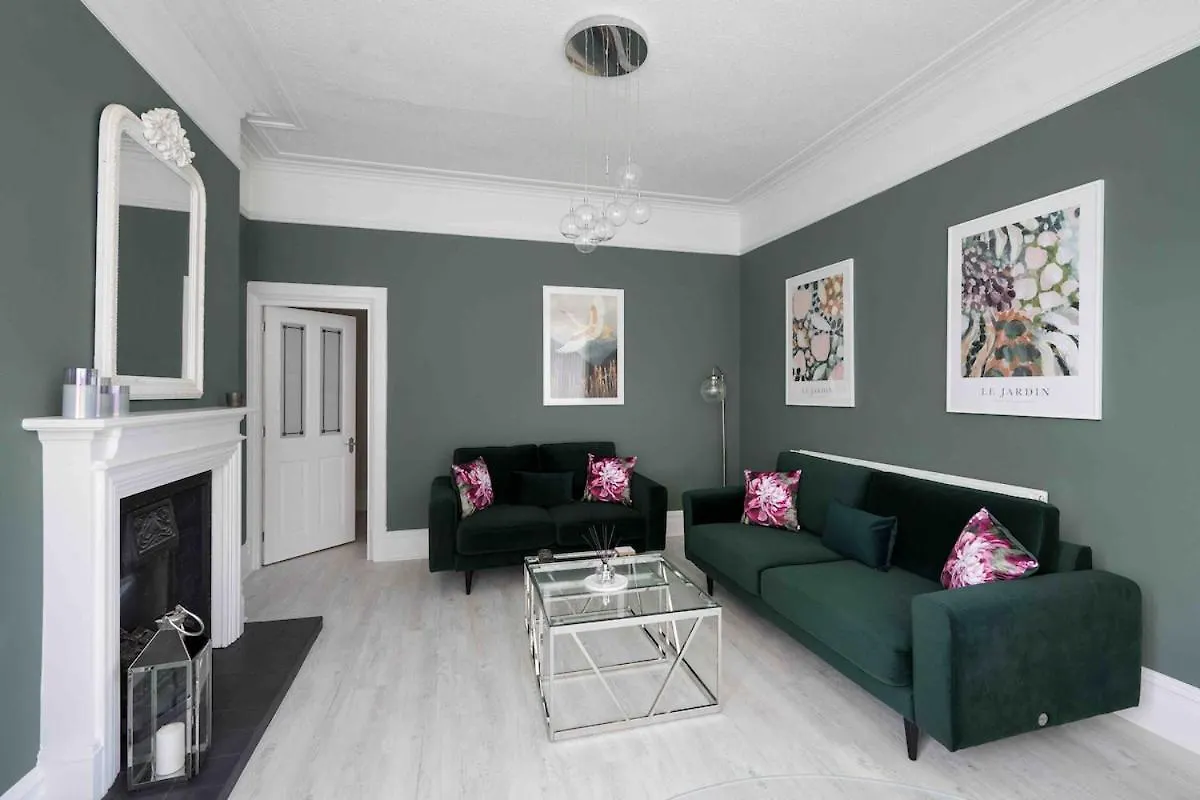 Quadrant Apartment Centre Of Harrogate Free Parking